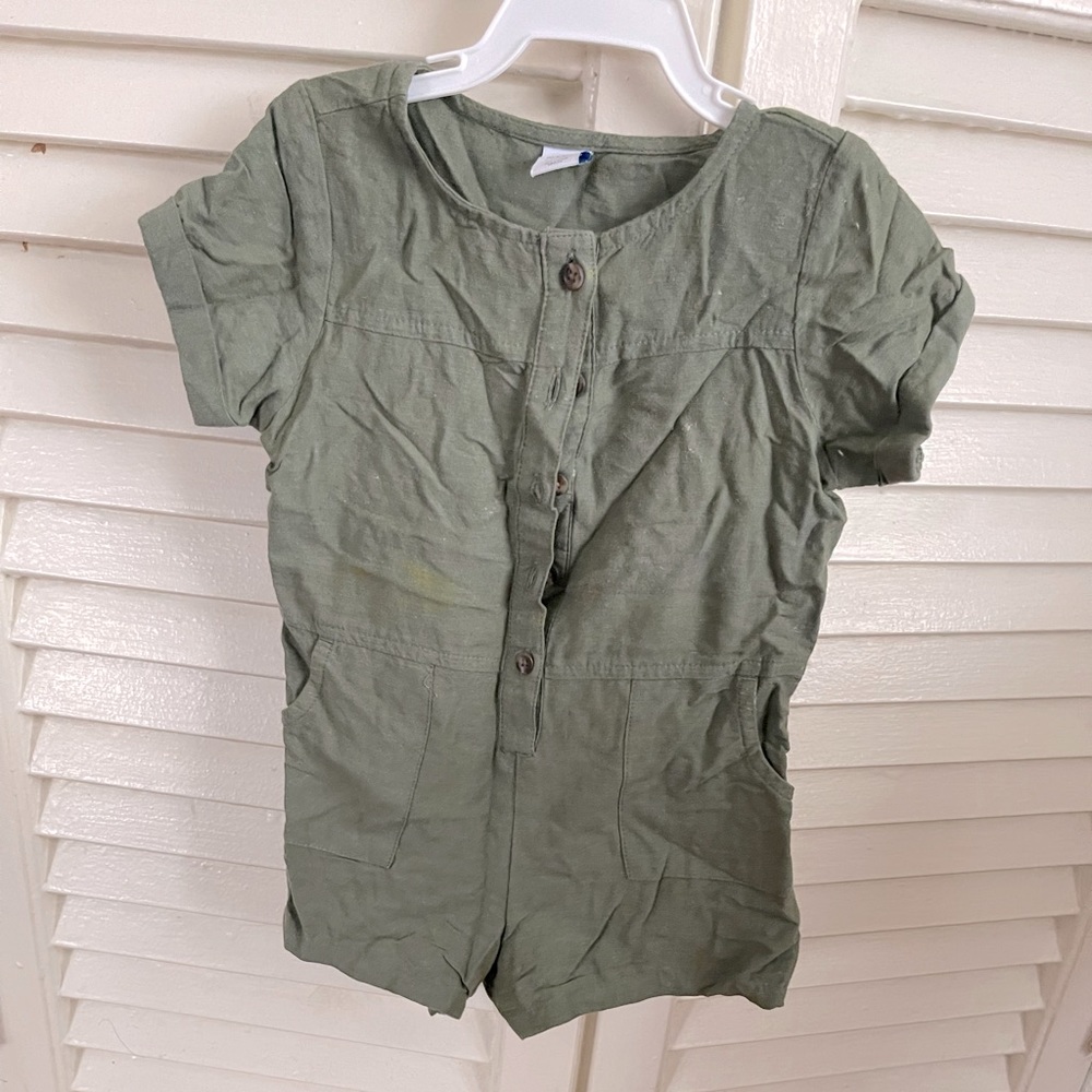Green jumpsuit for kids